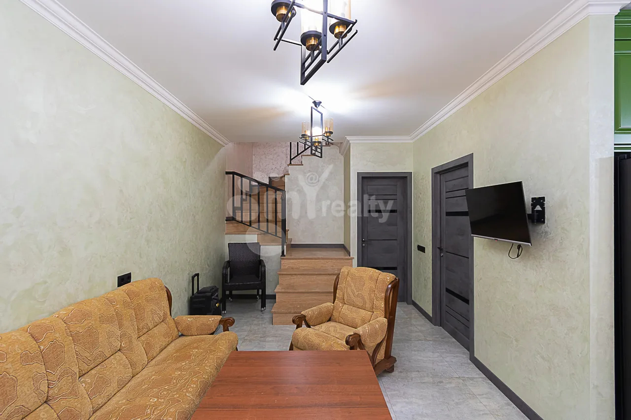 Առանձնատուն  Միկոյան փող, Դավթաշեն Երևան, 160031