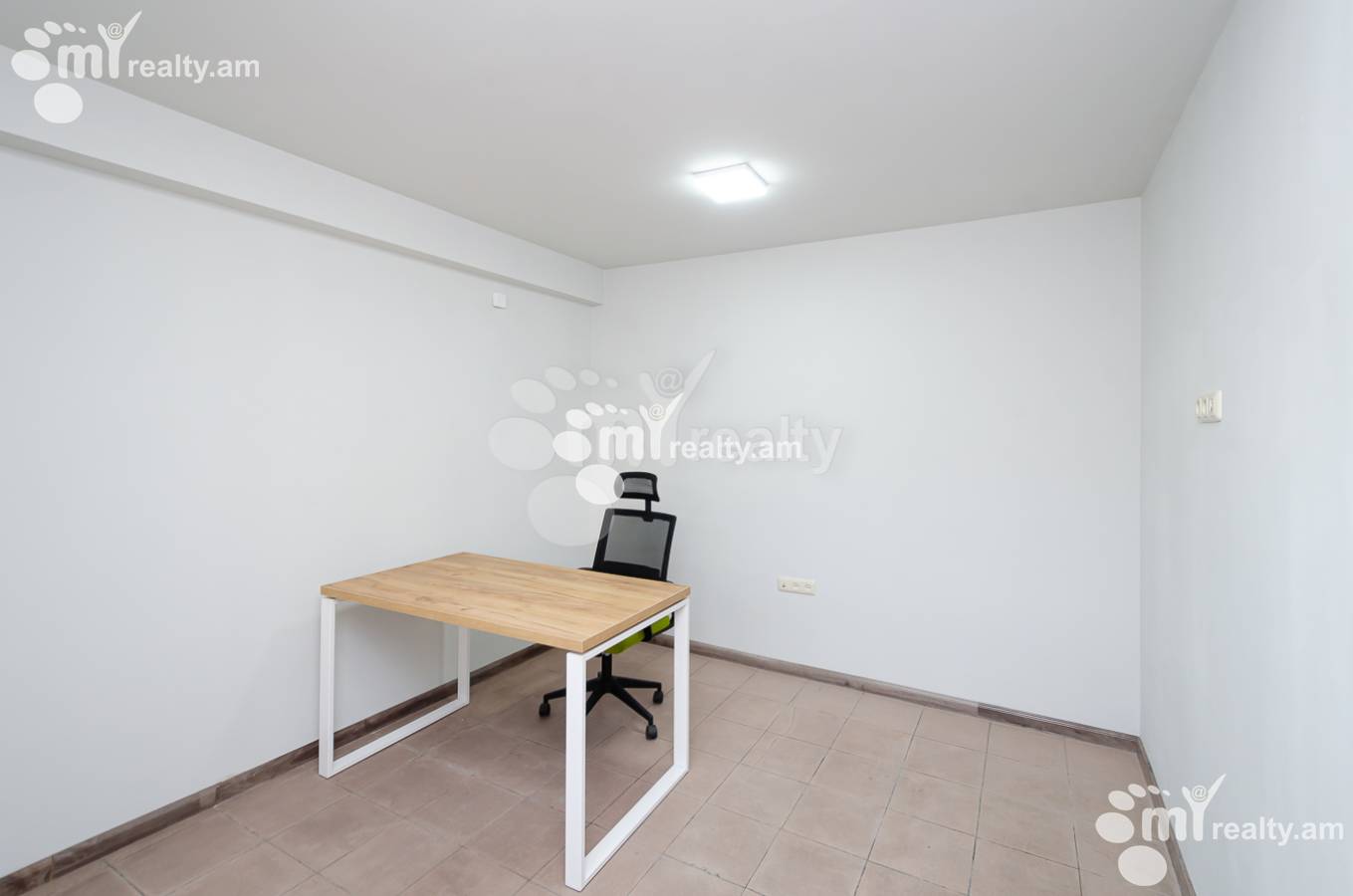 Commercial property for rent Arshakunyats Ave, Center Yerevan, 151549