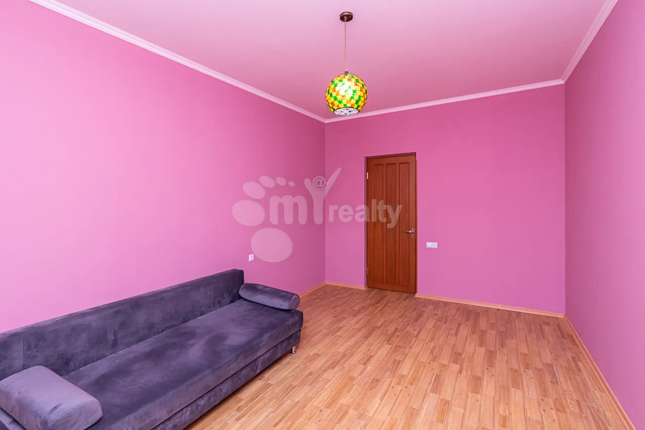 House for sale Melqumov St, Adjapnyak Yerevan, 160638