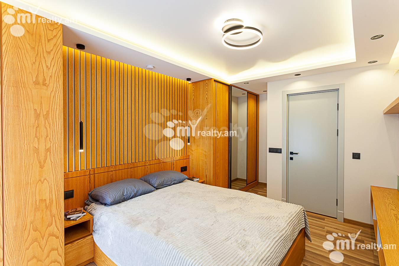 Купить 3 комнатную квартиру Давит Анахт ул., Канакер-Зейтун Ереван, 137753