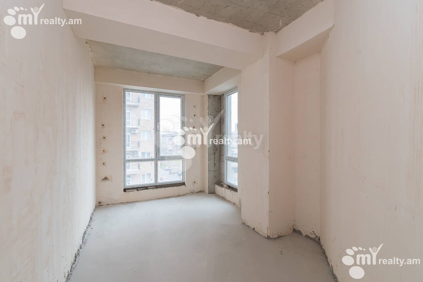 4 bedroom apartment for sale خیابان فوچیک, آچاپنیاک ایروان, 154054