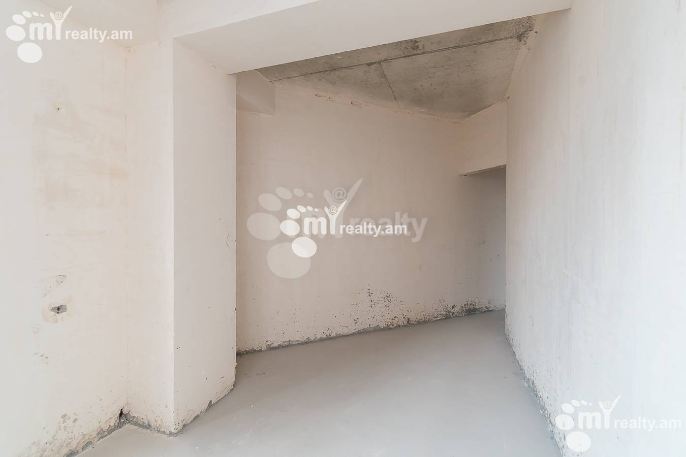 4 bedroom apartment for sale خیابان فوچیک, آچاپنیاک ایروان, 154054