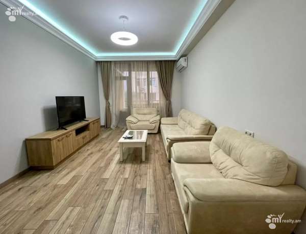 2-senyakanoc-bnakaran-vacharq-Yerevan-Center