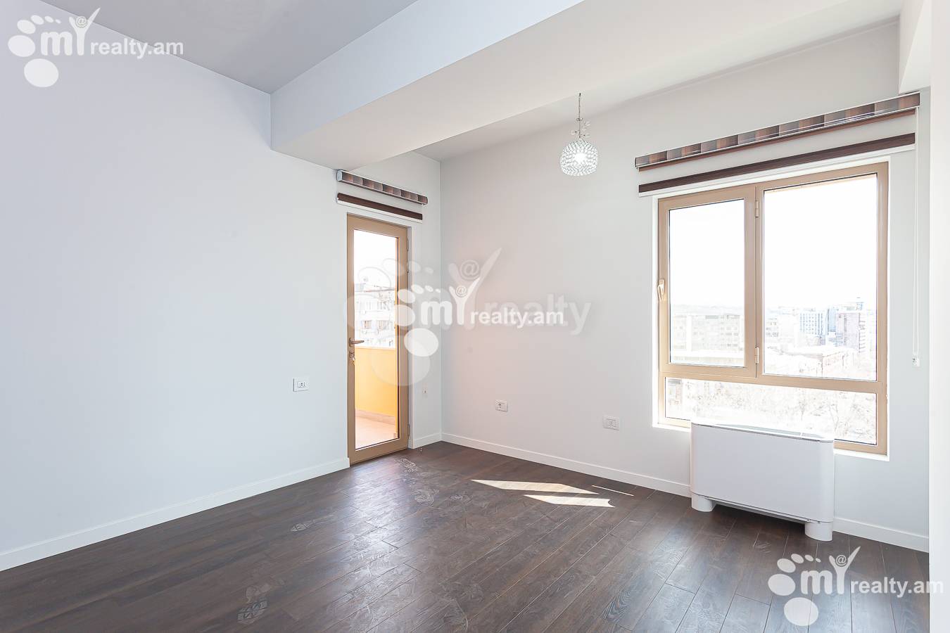5 bedroom apartment for rent Leo St, Center Yerevan, 153056