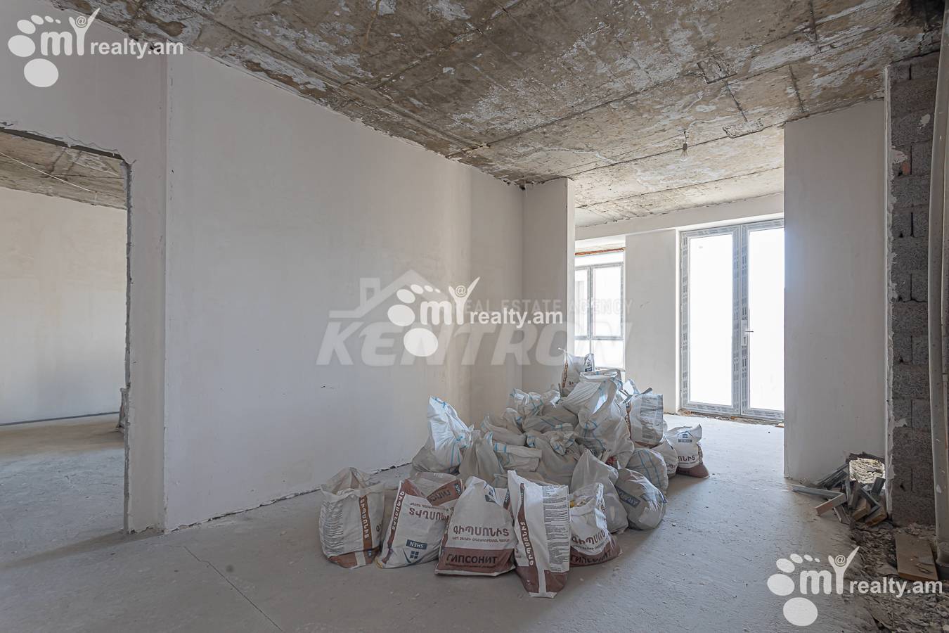 4 bedroom apartment for sale Aram St, Center Yerevan, 156909
