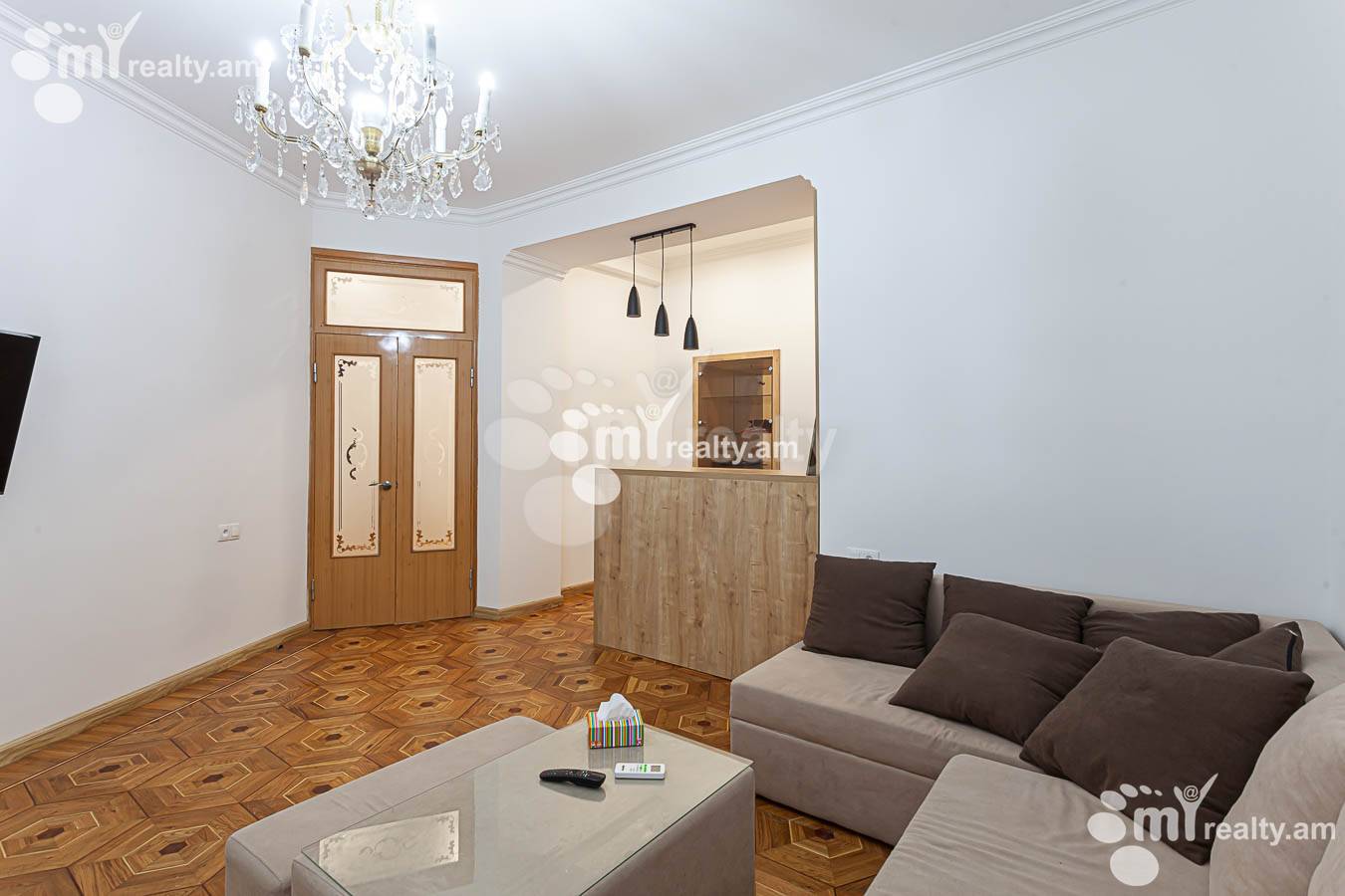 4 bedroom apartment for rent Mashtots Ave, Center Yerevan, 154255