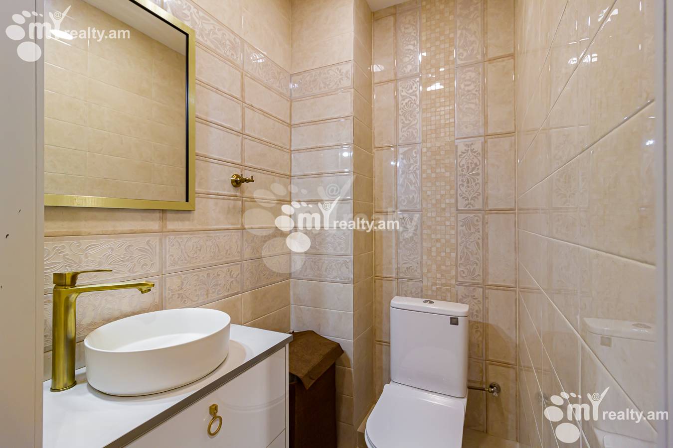 3 bedroom apartment for sale Arghutyan St, Arabkir Yerevan, 152257