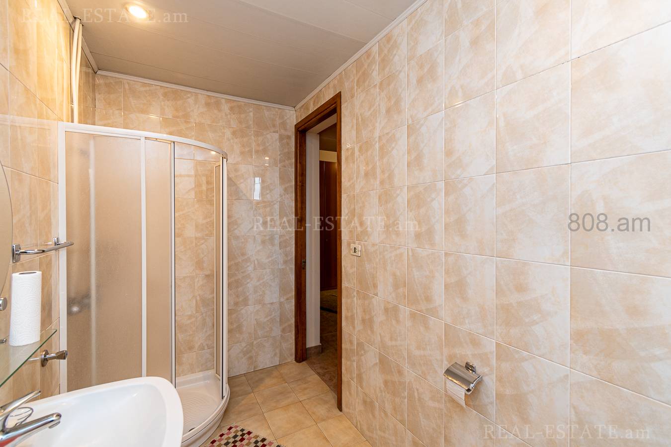 5 սենյականոց բնակարան  Ղազար Փարպեցու փող, Կենտրոն Երևան, 133741