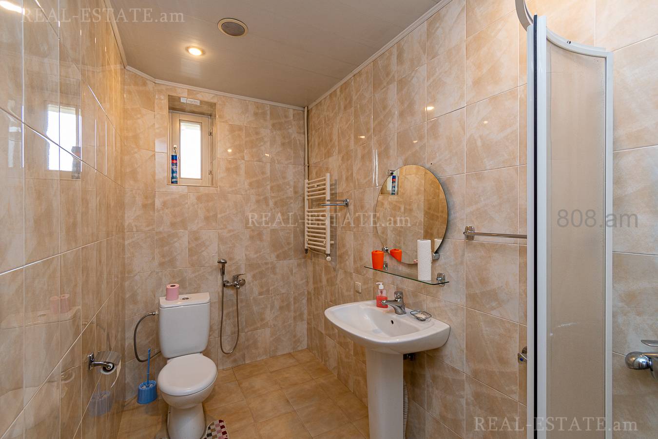 5 սենյականոց բնակարան  Ղազար Փարպեցու փող, Կենտրոն Երևան, 133741