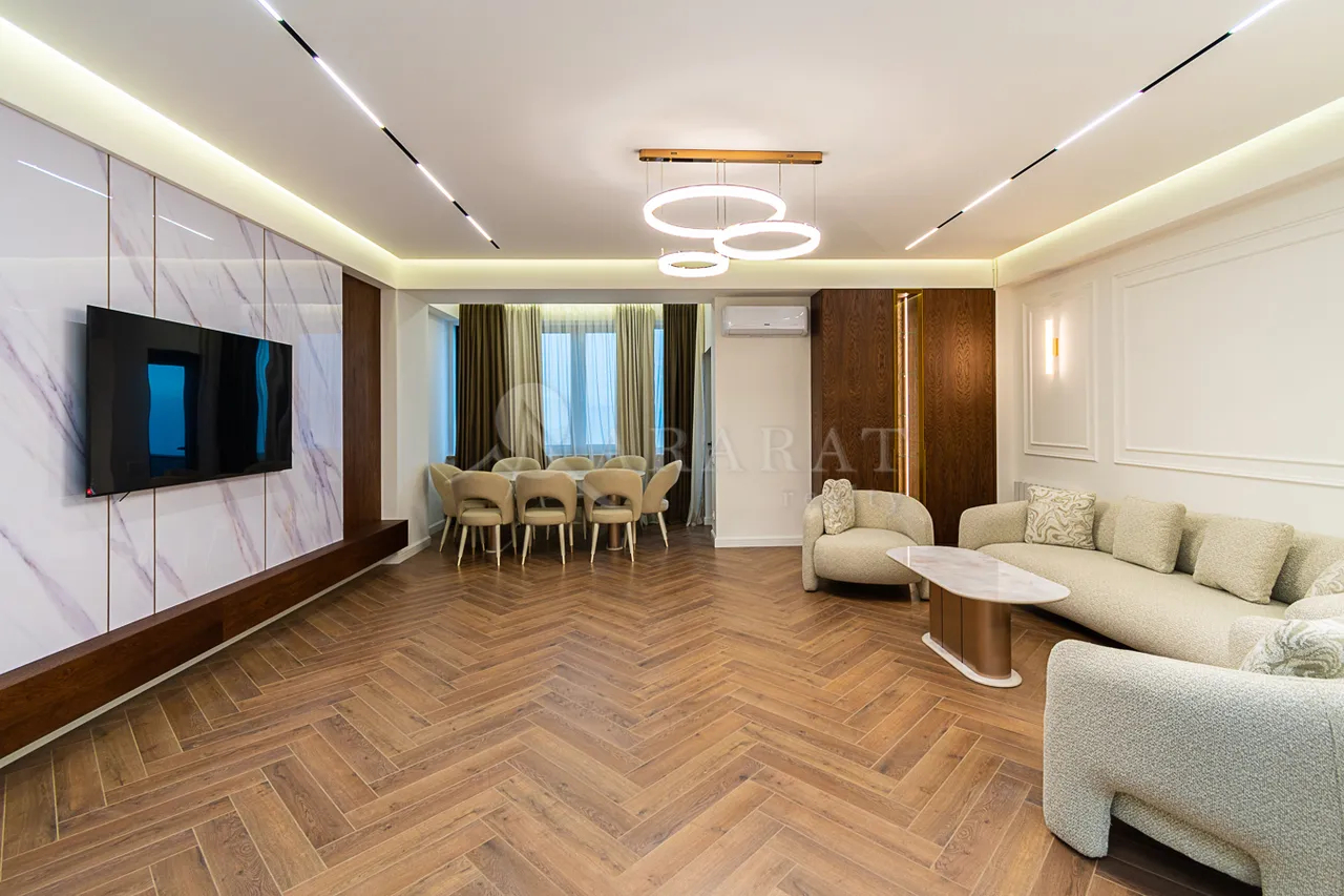 Купить 3 комнатную квартиру Гогол ул., Канакер-Зейтун Ереван, 159253