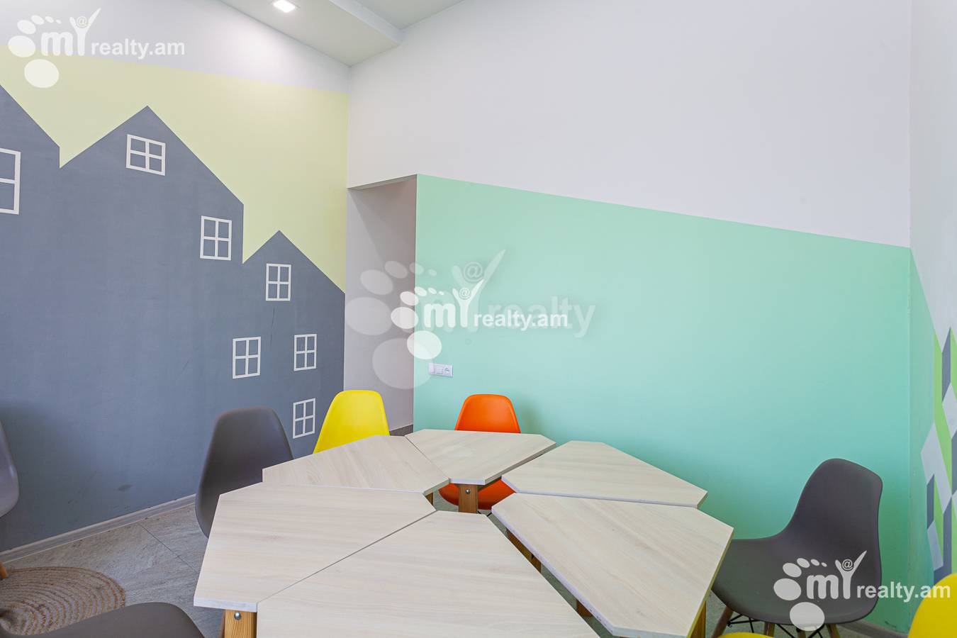 Снять коммерческoе помещение Аргишти ул, Центр Ереван, 150417