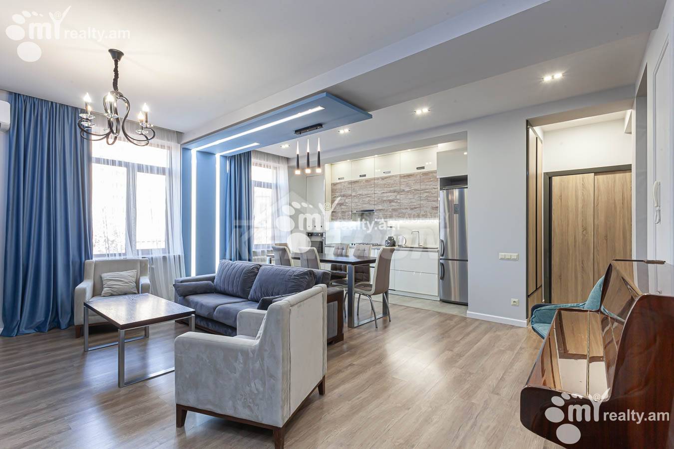 3 bedroom apartment for sale خیابان ماشتوتس, مرکز شهر ایروان, 154496