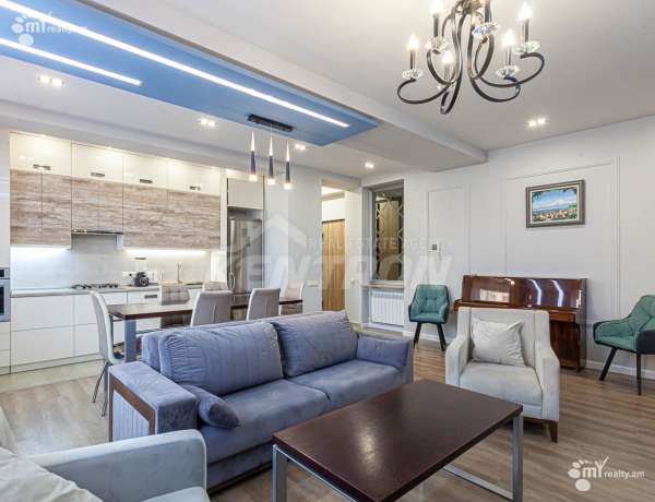 kupit-kvartiru/3-komnatnaya/Mashtots+Ave/Center/Yerevan