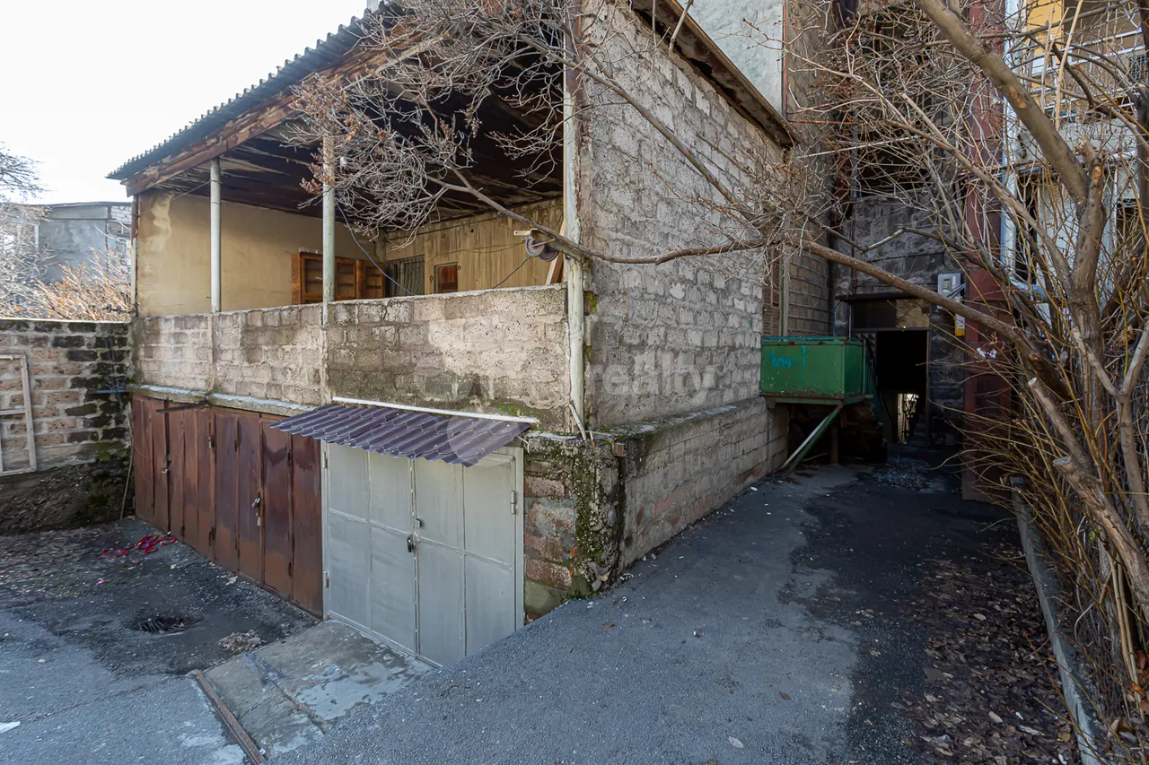 Commercial property for sale Abovyan St, Center Yerevan, 158522