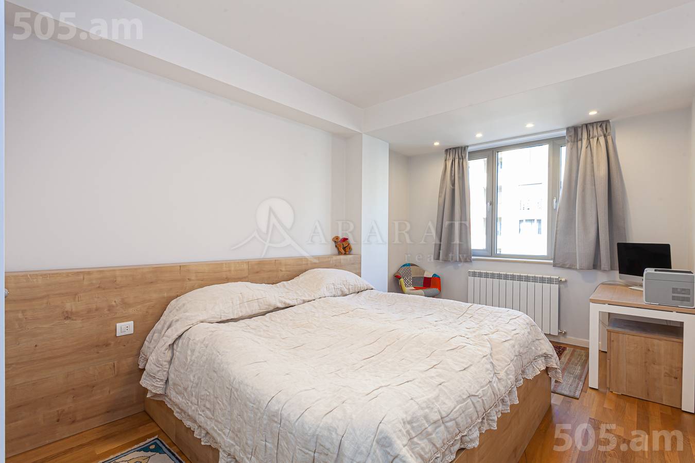 4 սենյականոց բնակարան  Անտառային փող, Կենտրոն Երևան, 154416