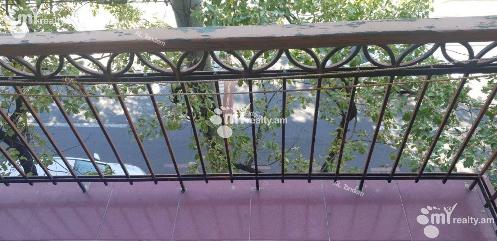 3 bedroom apartment for rent Baghramyan Ave (Kentron), Center Yerevan, 156633