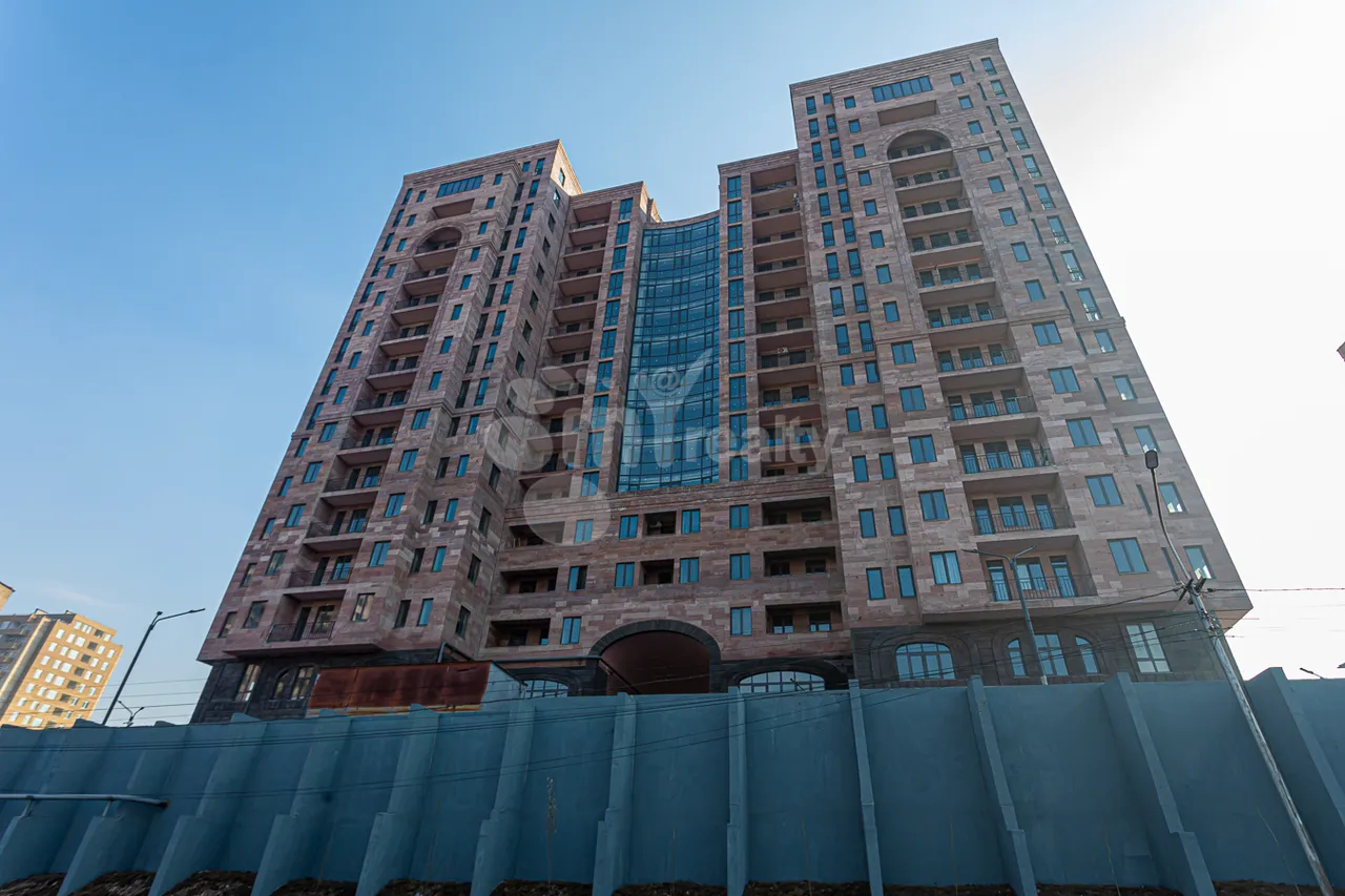 4 bedroom apartment for sale خیابان گیورجیان, نور نورک ایروان, 158499