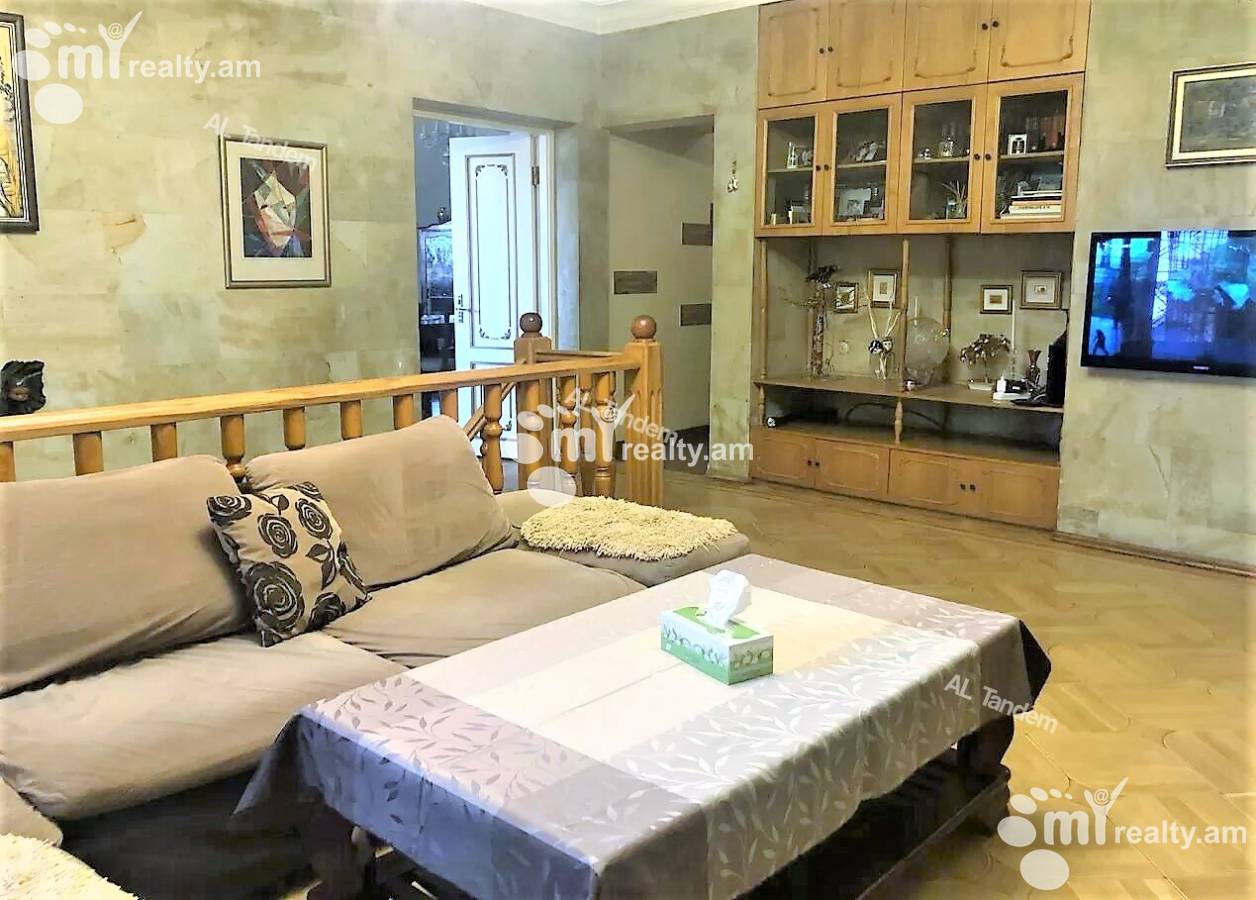 House for sale Antarayin St, Center Yerevan, 130458