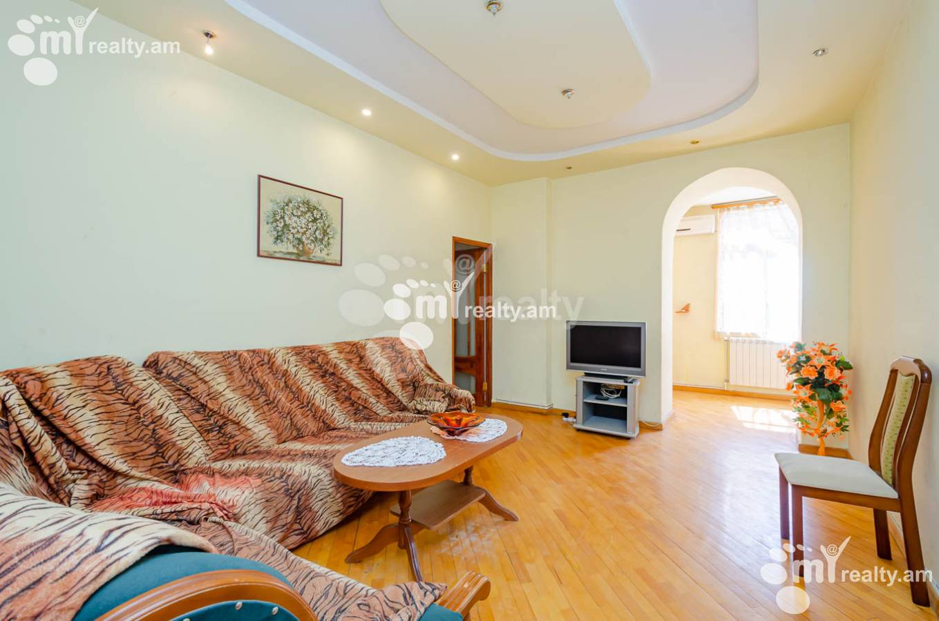 2 bedroom apartment for sale Aram St side, Center Yerevan, 139751