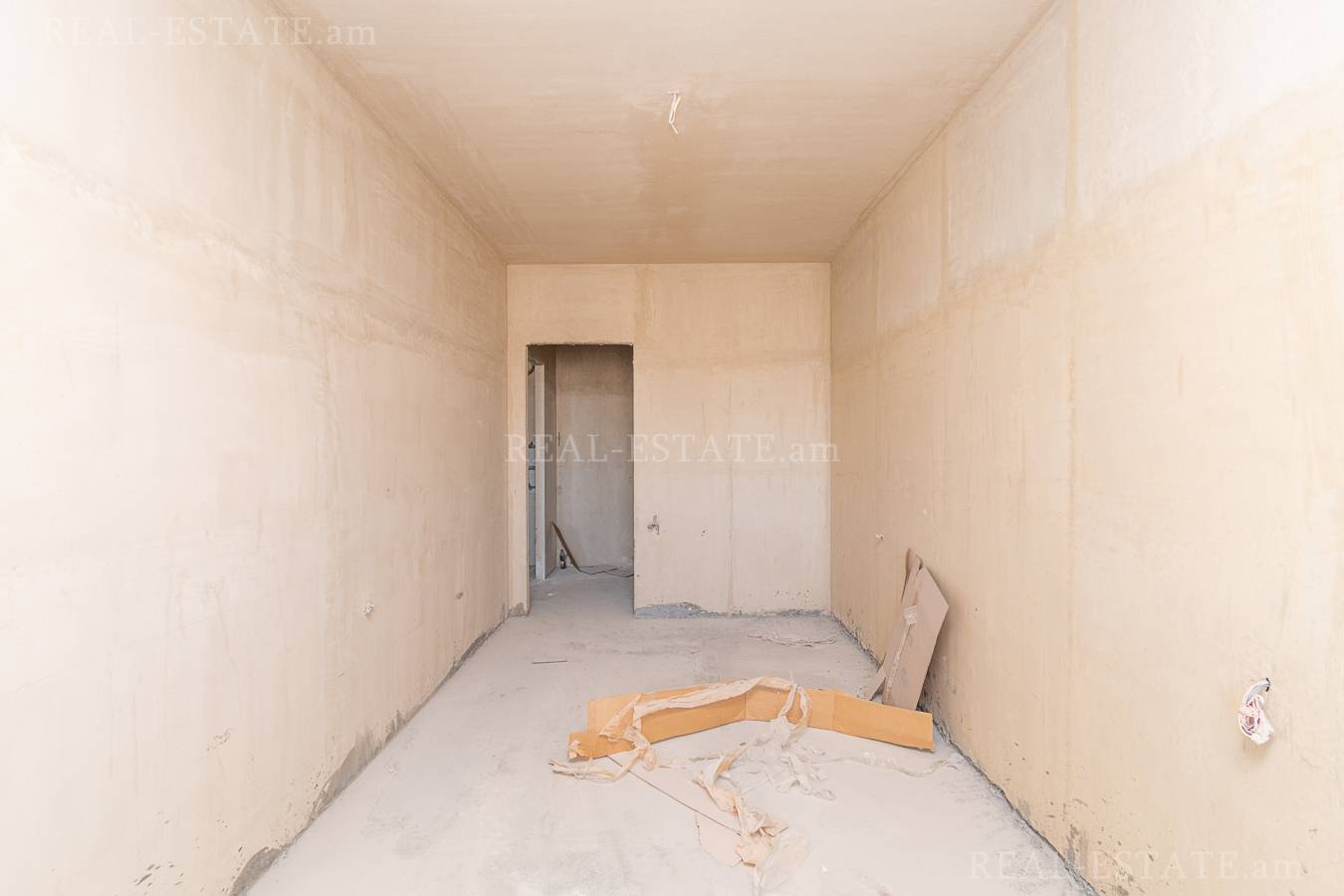 2 սենյականոց բնակարան  Գրիբոեդովի փող, Արաբկիր Երևան, 133990