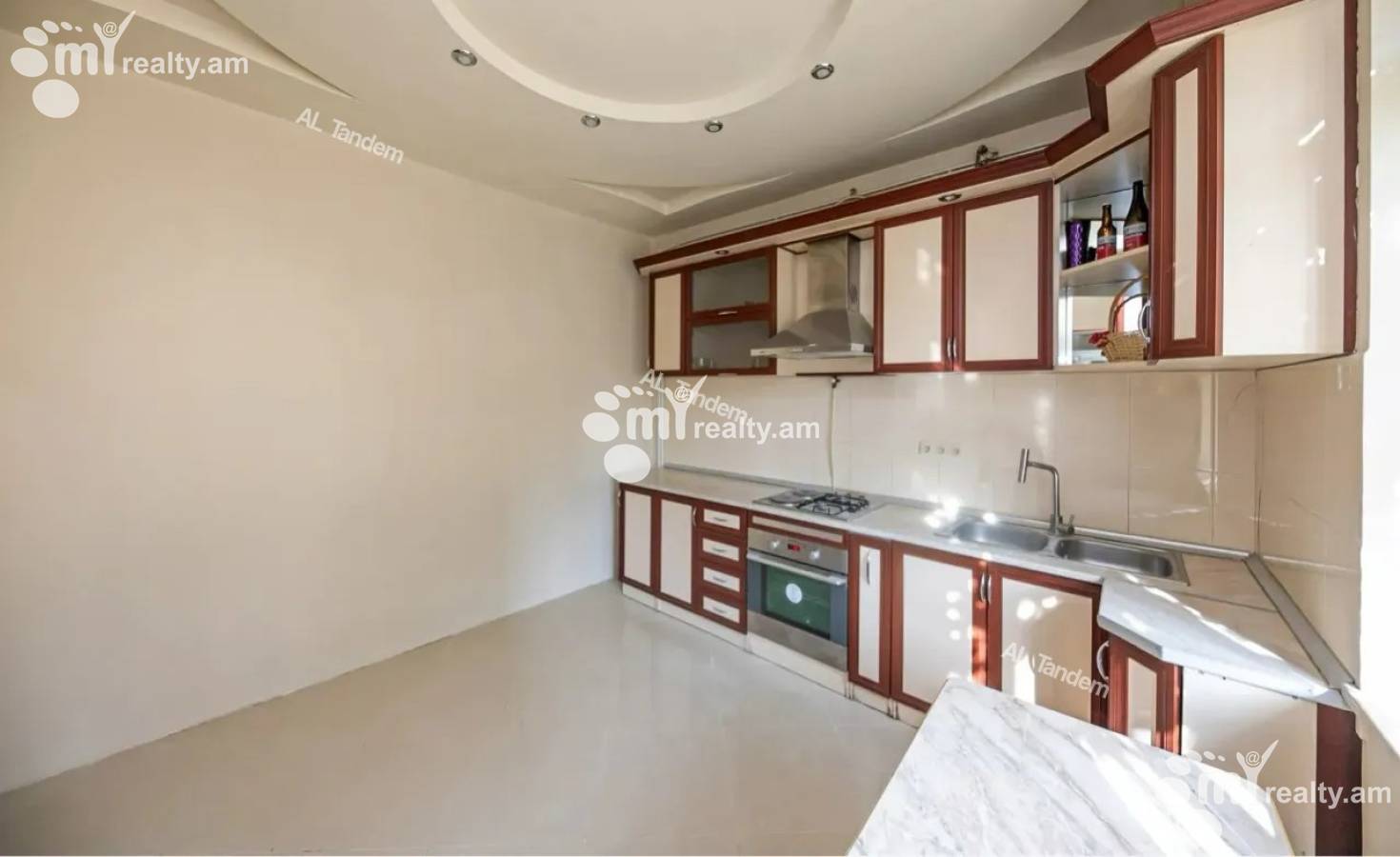 Снять коммерческoе помещение Кери ул, Арабкир Ереван, 132328