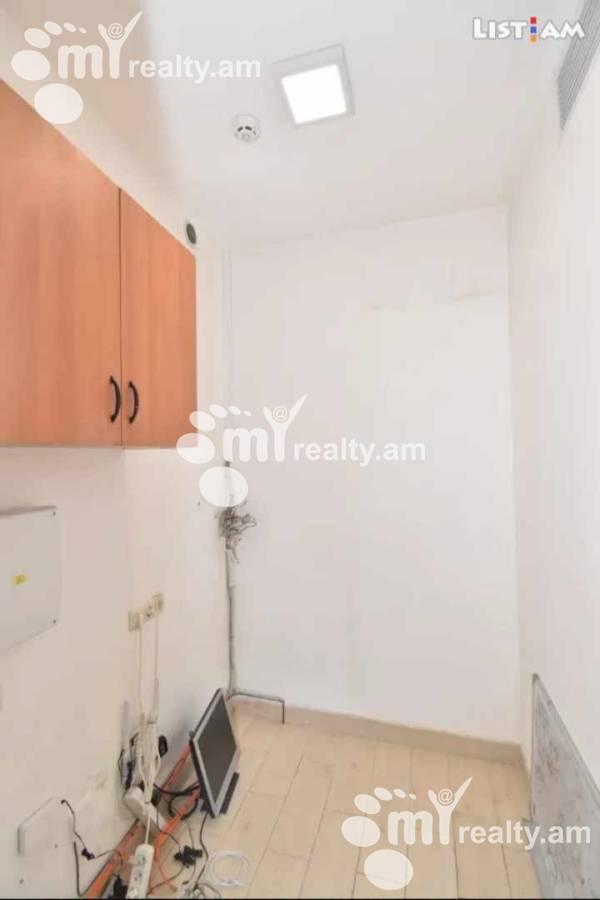 Commercial property for sale Baghramyan Ave (Kentron), Center Yerevan, 154086