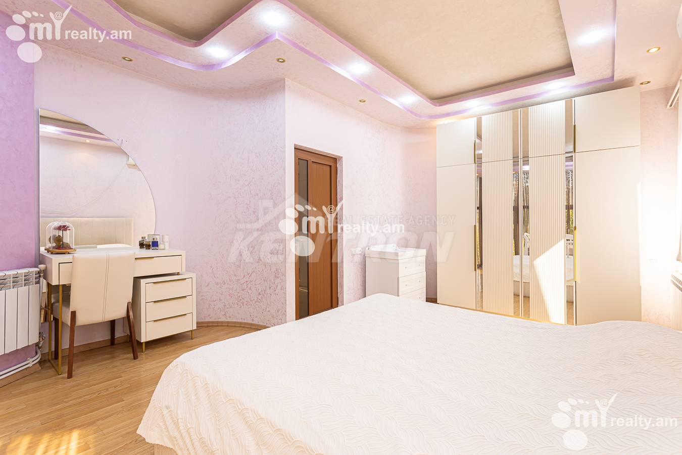 House for sale Paruyr Sevak dis., Avan Yerevan, 156723