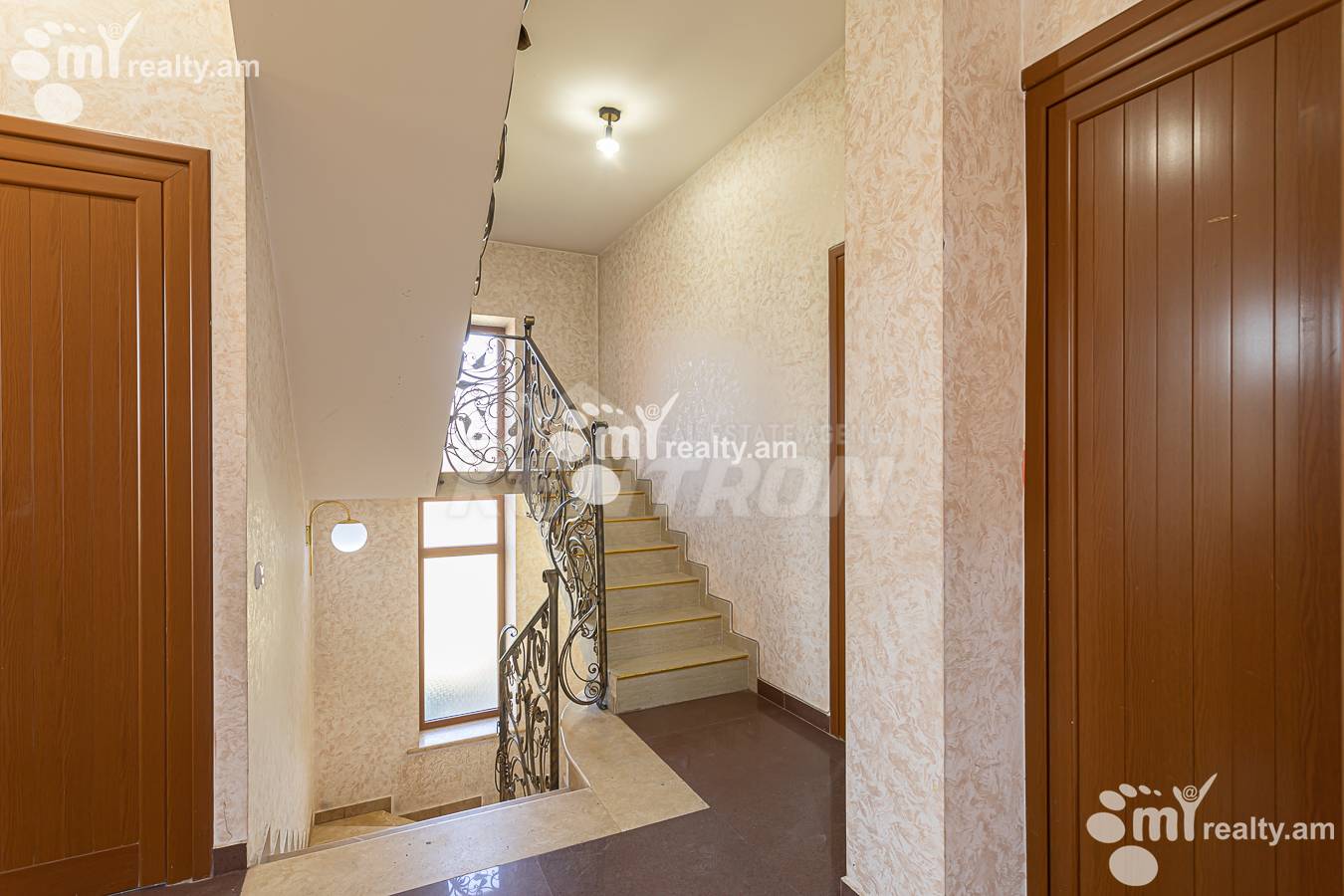 House for sale Paruyr Sevak dis., Avan Yerevan, 156723