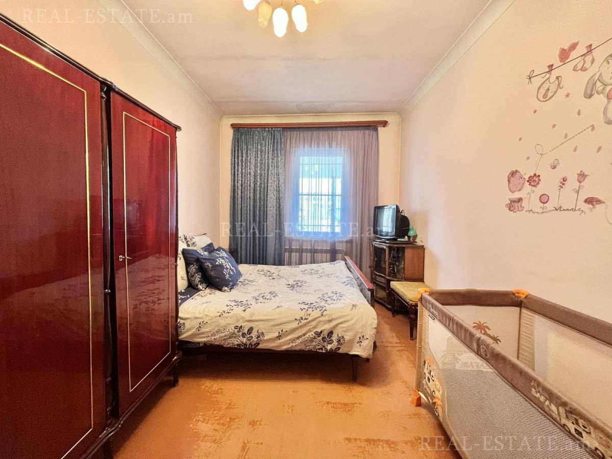 House for sale خیابان 12 نُر آرِش, اِرِبونی ایروان, 127835