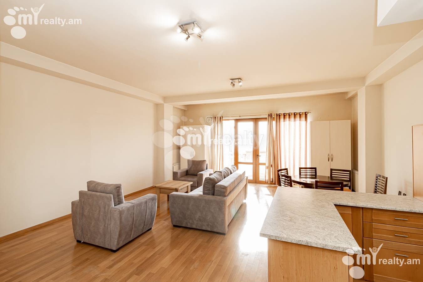 Купить 2 комнатную квартиру Антараин ул, Центр Ереван, 145080