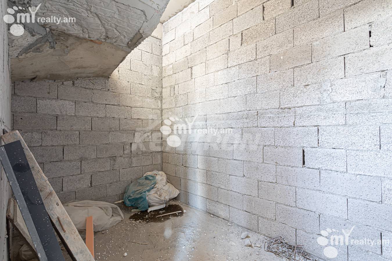 House for sale Arinj, آرینج کوتایک, 156937