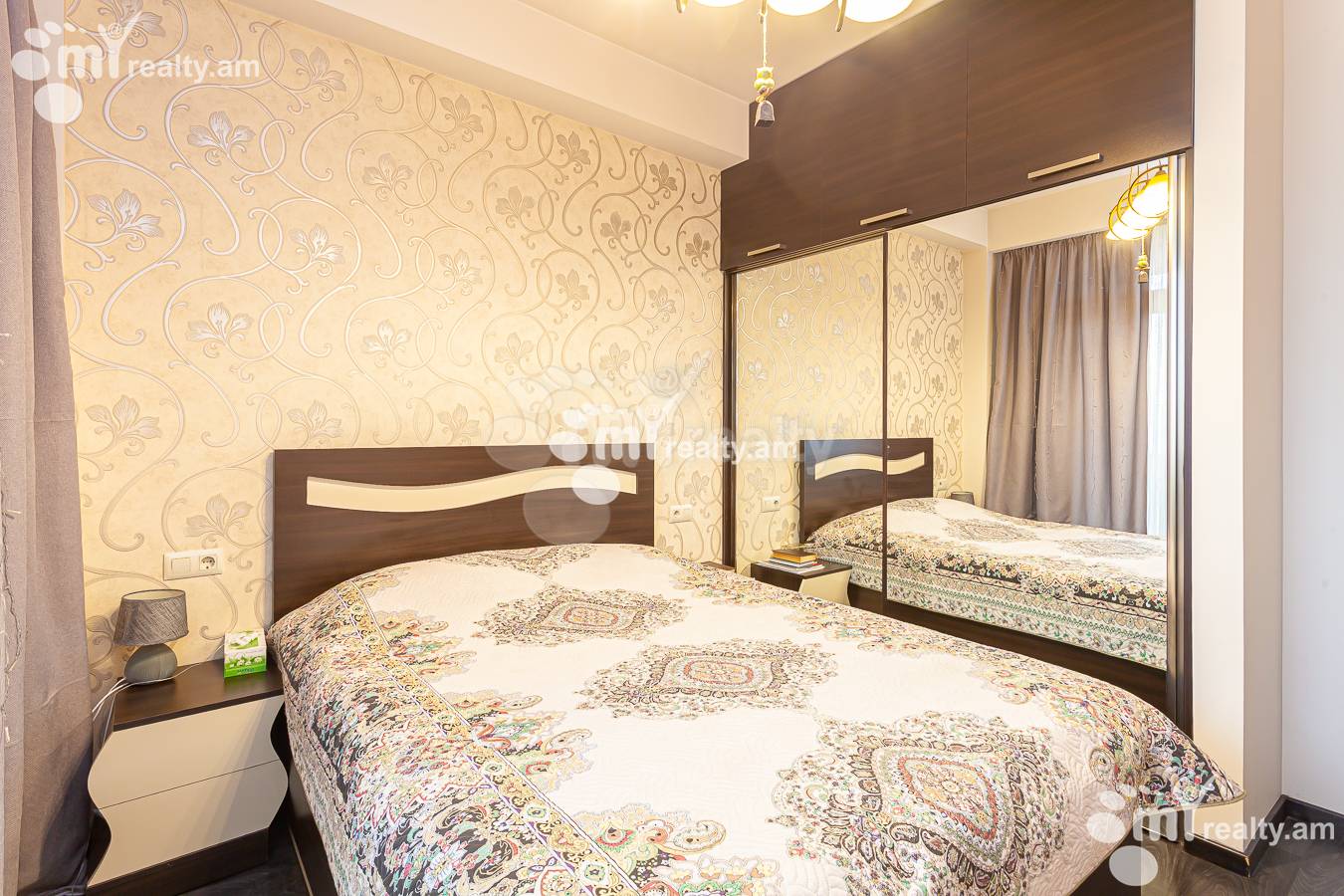 3 bedroom apartment for sale Sasna Тsrer St, Davtachène Yerevan, 143894