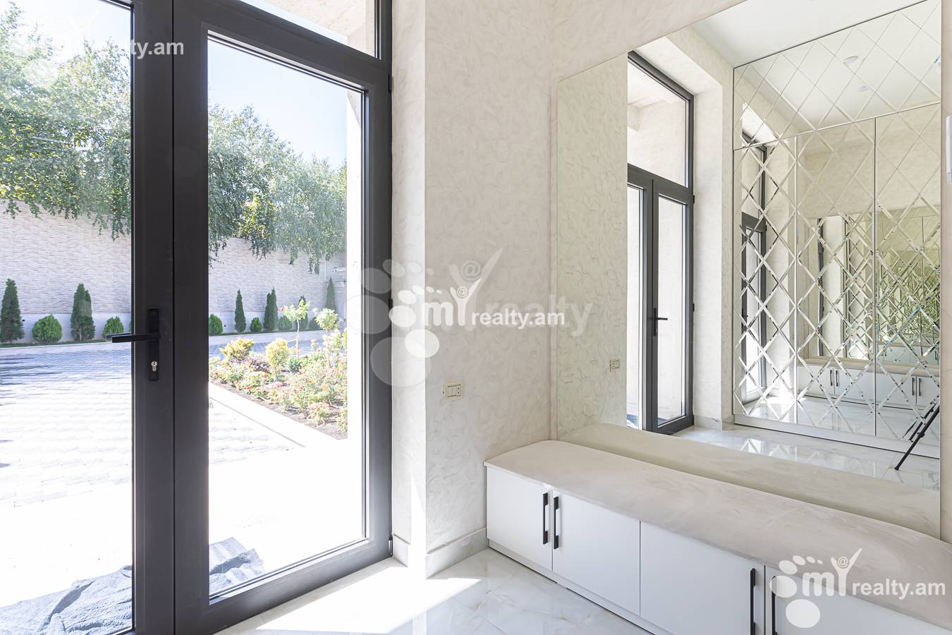 House for sale M. Babajanyan St, Avan Yerevan, 156672