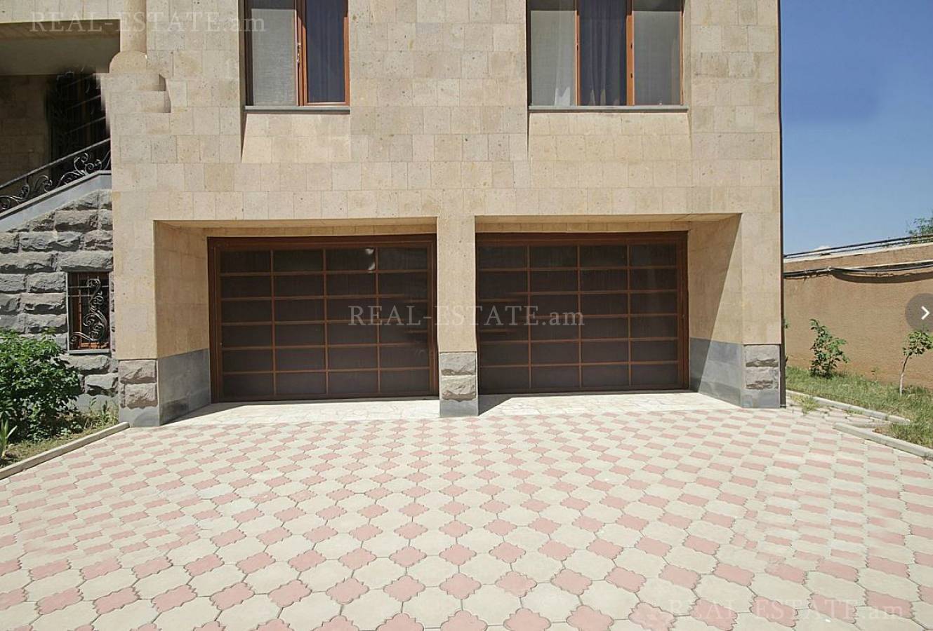 Առանձնատուն  Մայակ փ, Աբովյան Կոտայք, 121563