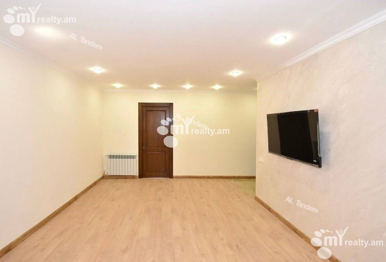 3 bedroom apartment for sale Abovyan St, Center Yerevan, 158491