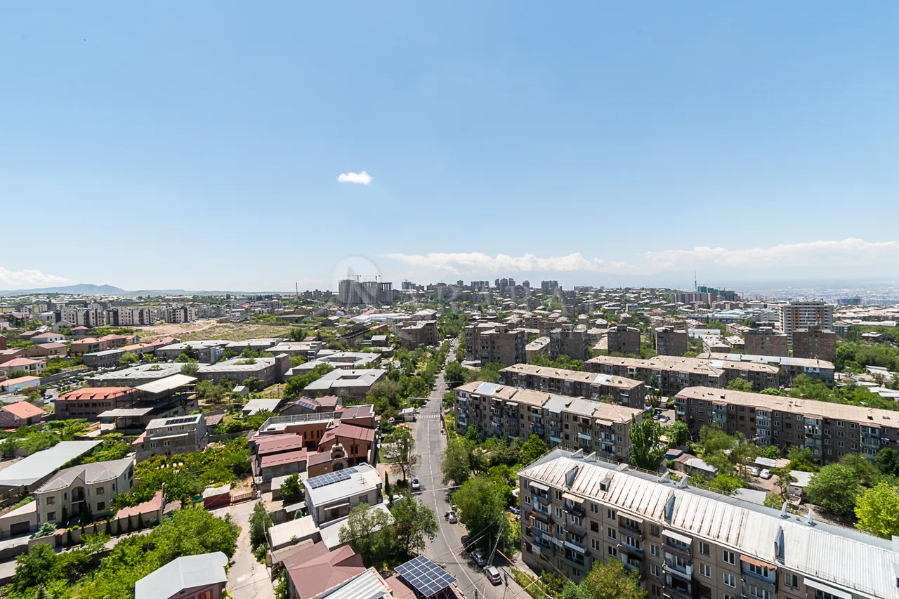 3 սենյականոց բնակարան  Նորք 2-րդ զանգված, Նոր Նորք Երևան, 161912