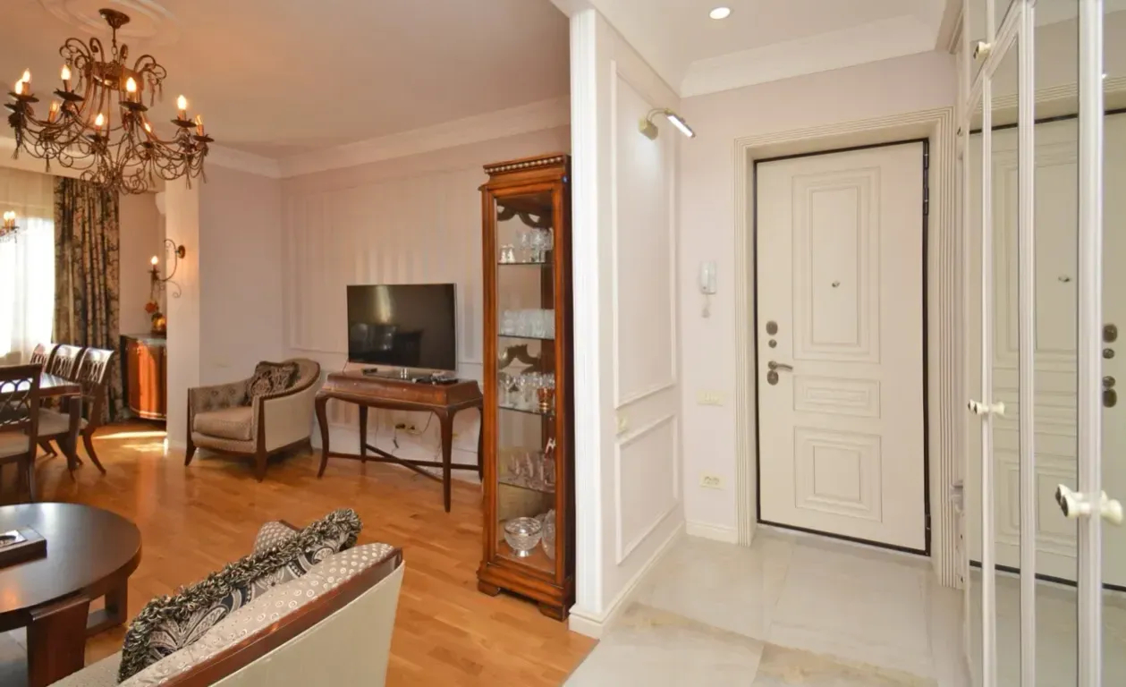 3 bedroom apartment for rent Tamanyan St, Center Yerevan, 161969