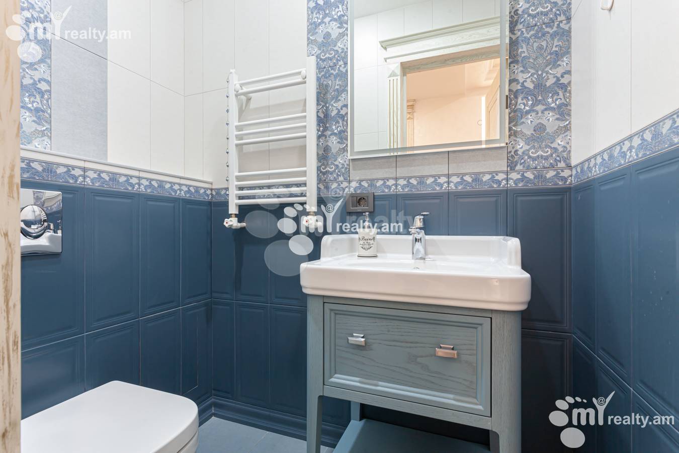 5 bedroom apartment for sale Tsitsernakaberd Highway, Center Yerevan, 149530