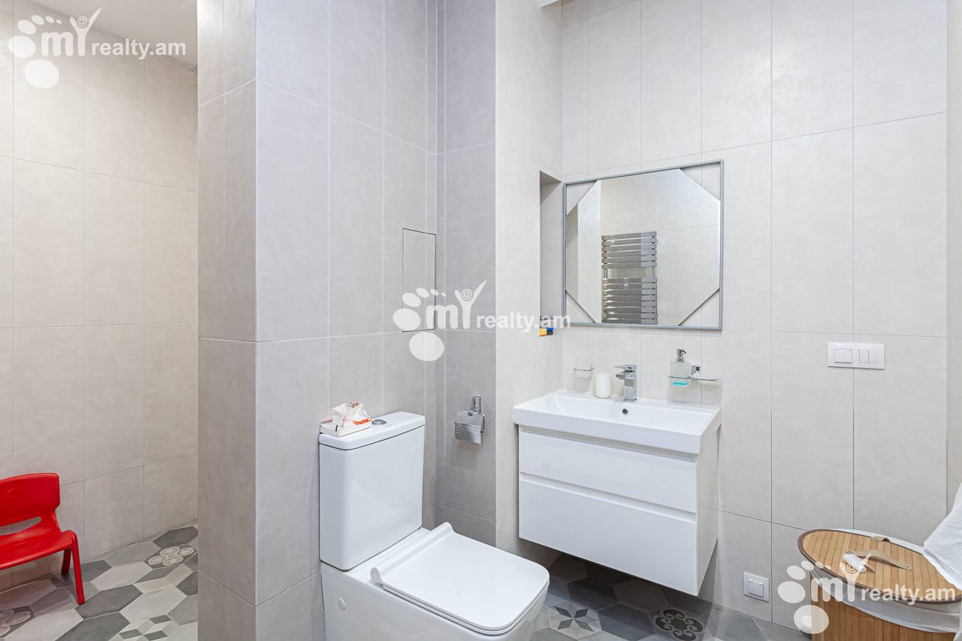 3 bedroom apartment for rent N. Tigranyan dead end, Arabkir Yerevan, 153564