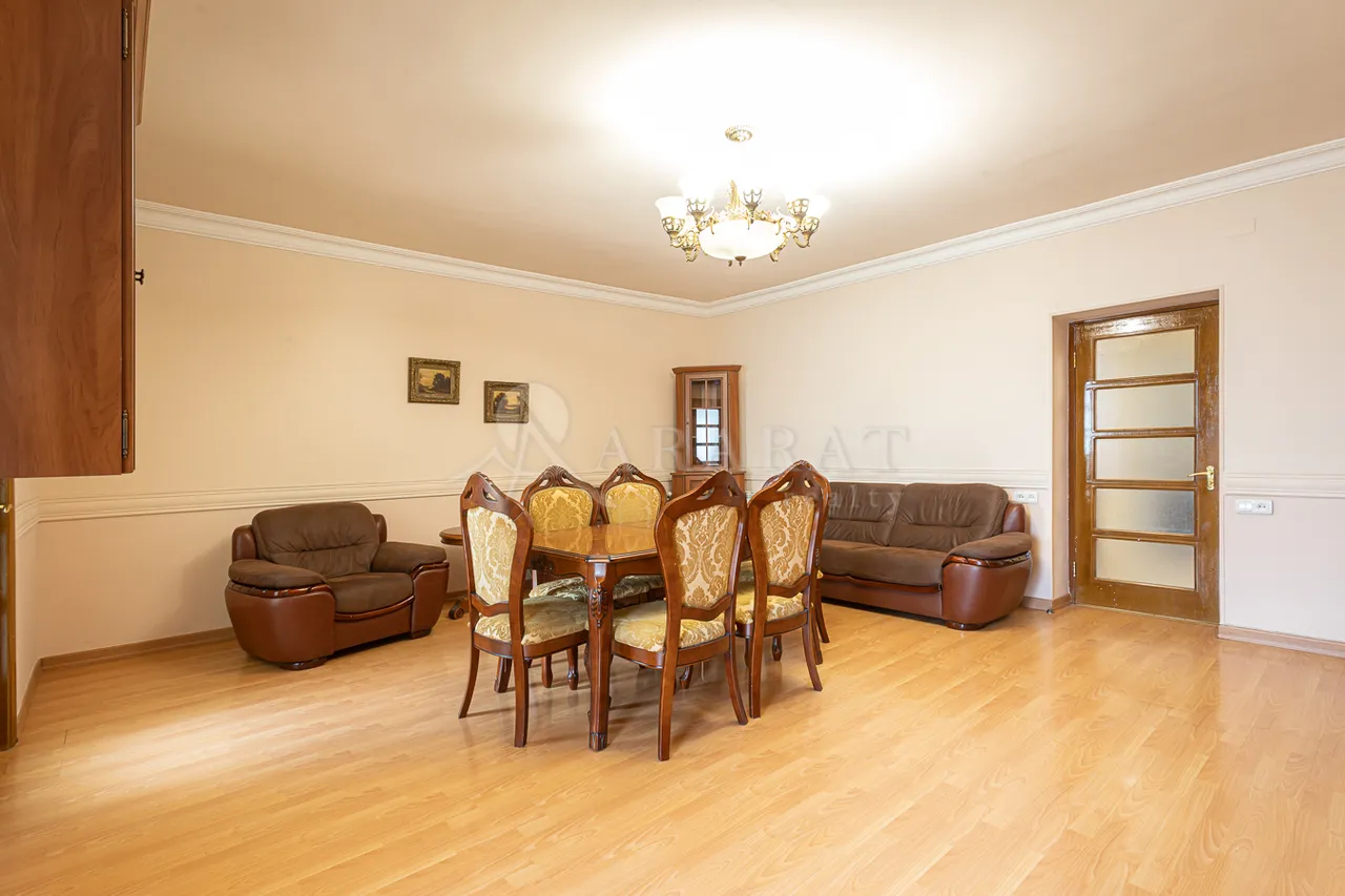 3 bedroom apartment for sale A. Avetisyan St, Arabkir Yerevan, 157417