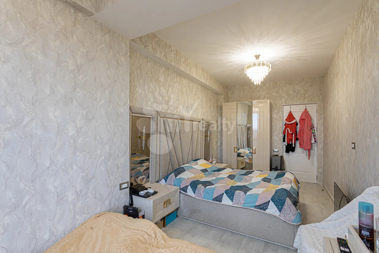 Купить 3 комнатную квартиру Лвовян ул, Нор-Норк Ереван, 160049