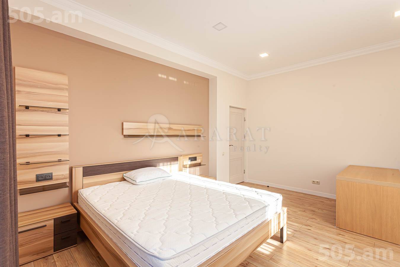 Առանձնատուն  Բագրևանդ թաղամաս, Նոր Նորք Երևան, 154063