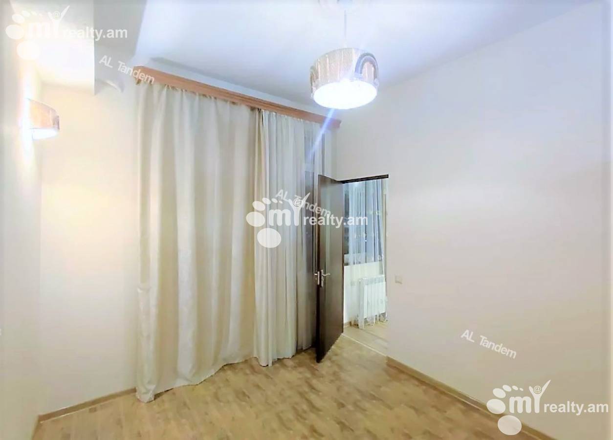 3 bedroom apartment for sale Tsitsernakaberd Highway, Center Yerevan, 140363