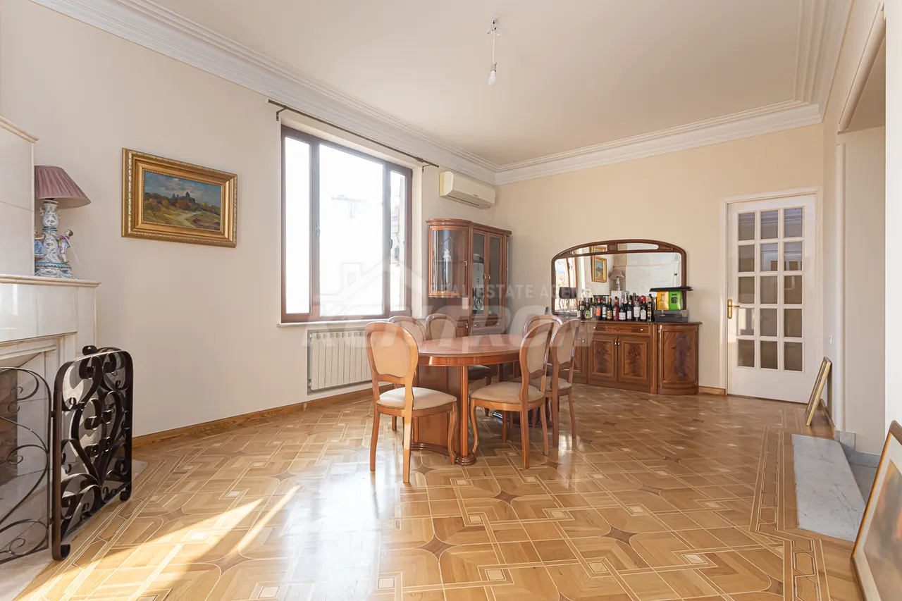 4 bedroom apartment for sale Baghramyan av(Arabkir), Arabkir Yerevan, 158394