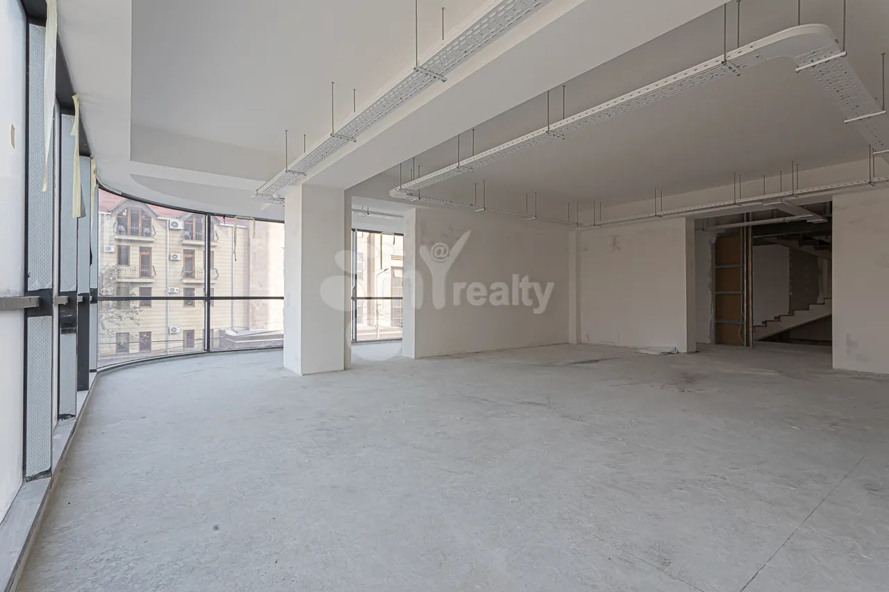 Commercial property for rent N. Zaryan St, Arabkir Yerevan, 158319