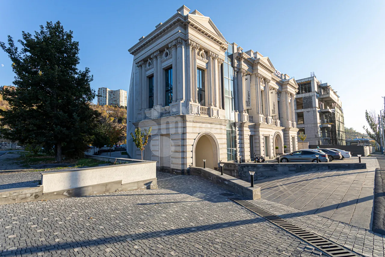 Commercial property for rent Myasnikyan Ave, Center Yerevan, 157361