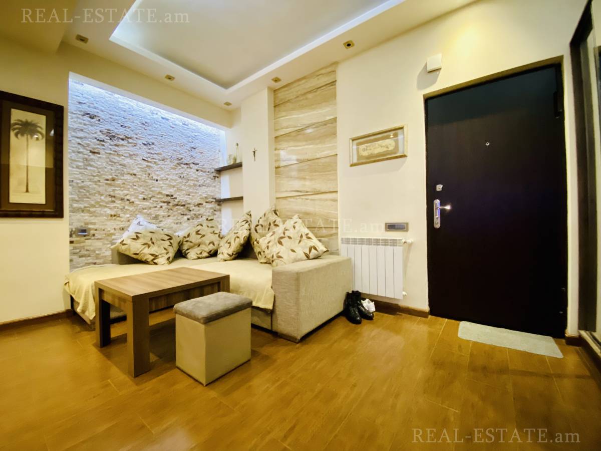 4 bedroom apartment for sale Leningradyan st., Malatja-Sebastja Yerevan, 140272