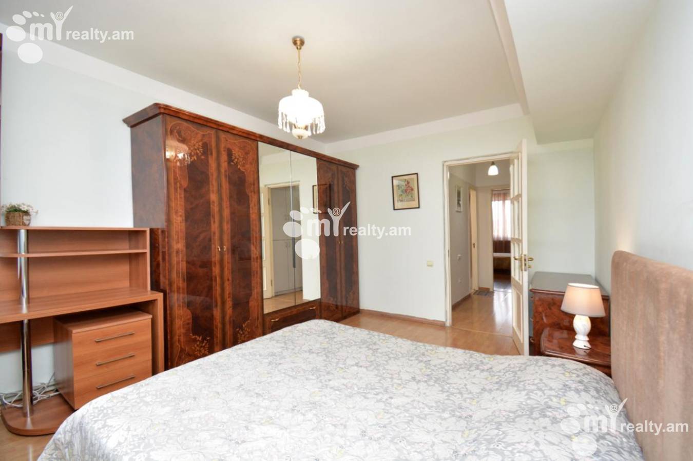 3 bedroom apartment for rent Sayat-Nova Ave, Center Yerevan, 158025