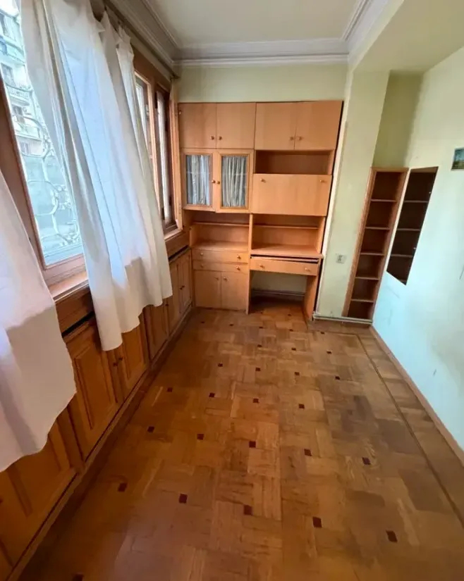 4 bedroom apartment for sale Baghramyan Ave (Kentron), Center Yerevan, 161086