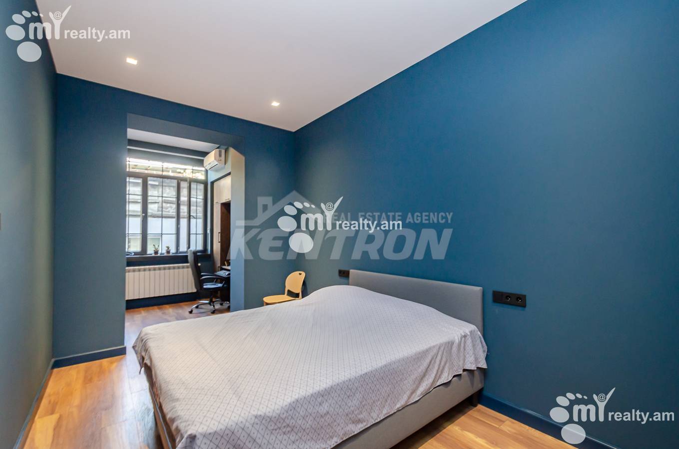 Купить 3 комнатную квартиру Ахбюр Сероб ул, Арабкир Ереван, 152788